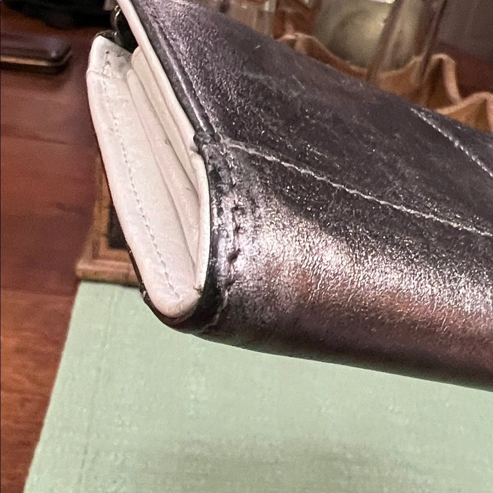 Longchamp Happy 3/4 Zip Wallet Spellout